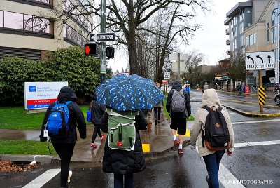 Last days of rain, better weather this weekend