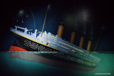 Titanic mural