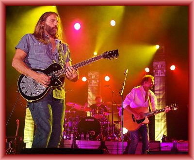 Scott Bernard on lead guitar with Kenny Loggins  