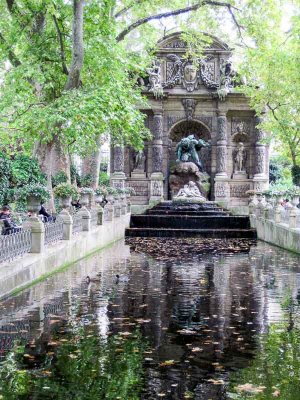 Paris - Jardins du Luxembourg - Fontaine de Mdicis