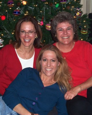 Lisa with Sisters Karen and Jo at Christmas