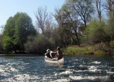 Larry and Lisa Practicing No Dog Left Behind on the Stanislaus 