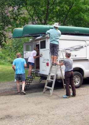 Loading the Canoes on Evan's Camper