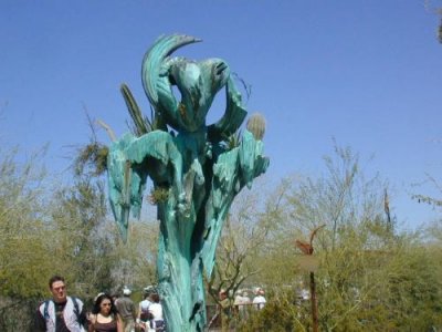 Bronze sculpture at the Botanical gardens