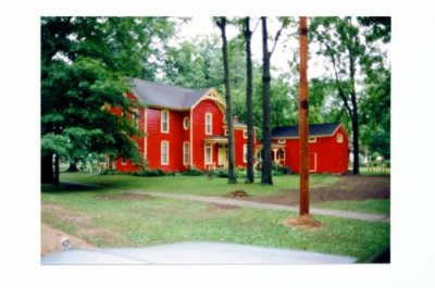 A red house in MI