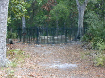 Gravesite at Wormsloe plantation