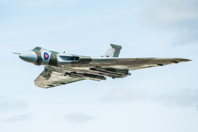3f Vulcan XH558.jpg