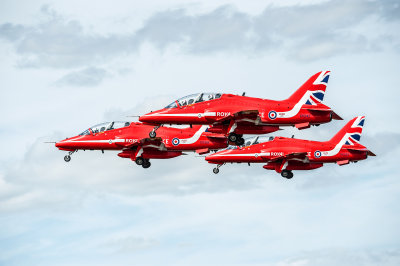 3j Red Arrows.jpg