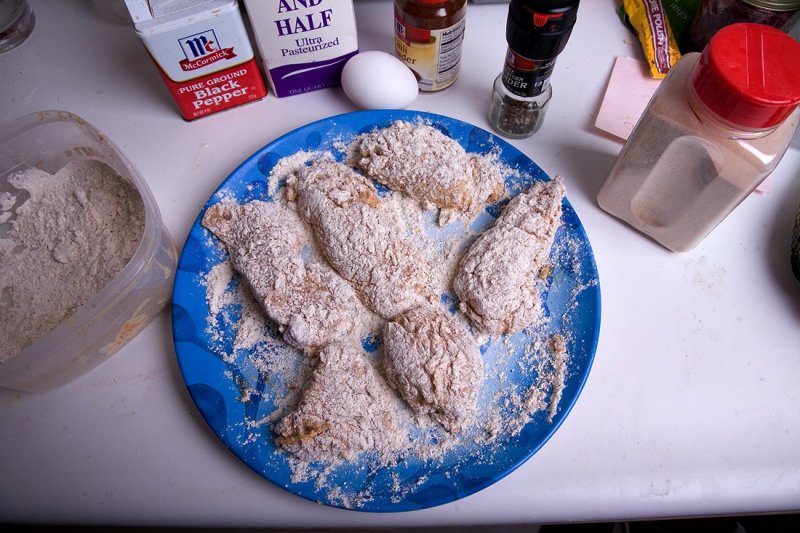 Chicken double floured.jpg