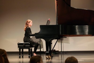 Concert pianist at 10.jpg