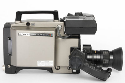 Sony DXC-1640P - 1024 -  (2 von 5).jpg