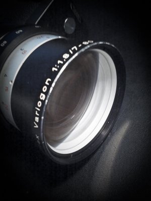 Innenmattierung der Optik fehlt bei Super8 Camera Zeiss Ikon Movieflex  M811 -  (1 von 1).jpg