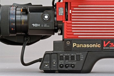 PANASONIC WV-V3E - 3.jpg