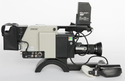 Sony DXC-1800P -  (4 von 9).jpg