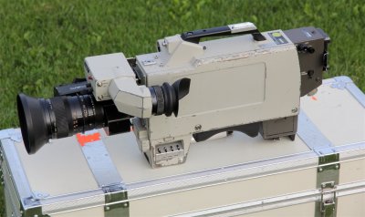 Sony BVP-330P -  (1 von 24).jpg