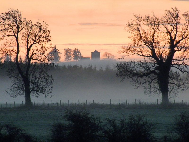 The  Repentance  Tower  in  a  misty  dawn.
