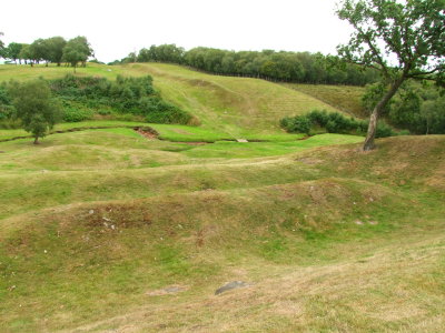 The  Antonine  Wall  approaching  Rough  Castle.