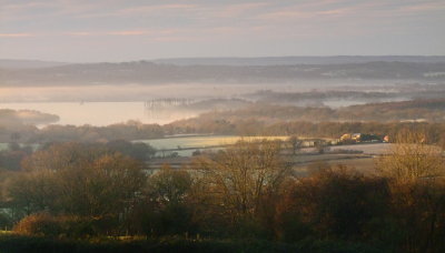 Bough  Beech  reservoir  in  morning  mist.