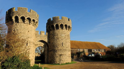 Cooling  Castle , the main entrance