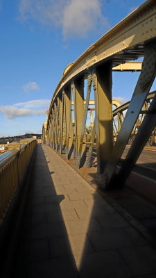 The pedestrian  walkway , looking  North.