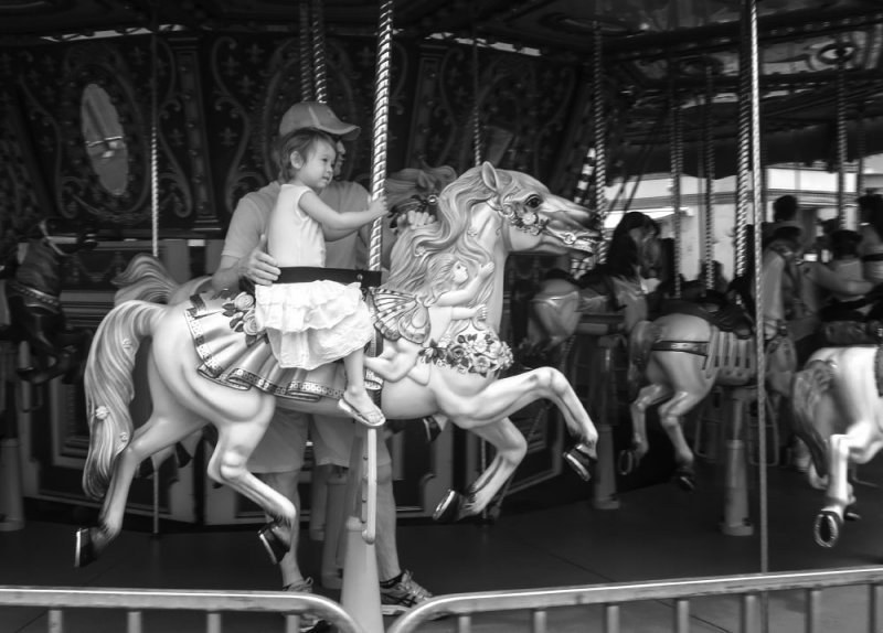 IR Carousel 2593