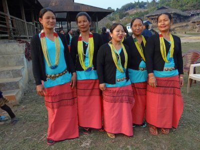 Gallong dancers, who insisted that we dance with them.