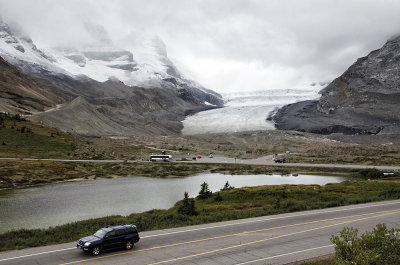Icefield Center - Athabasca Glacier