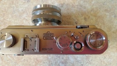 Nikon_Rangefinder_Top.jpg