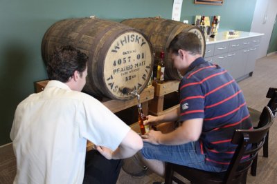 Hillyers, bottling own whiskey