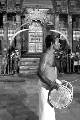 Kandy, Temple of the tooth