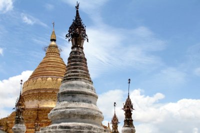 Bagan,  Schwezigon pagoda