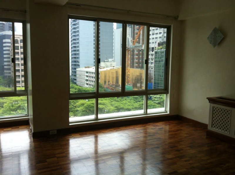 2Br for Lease in Salcedo near the Park