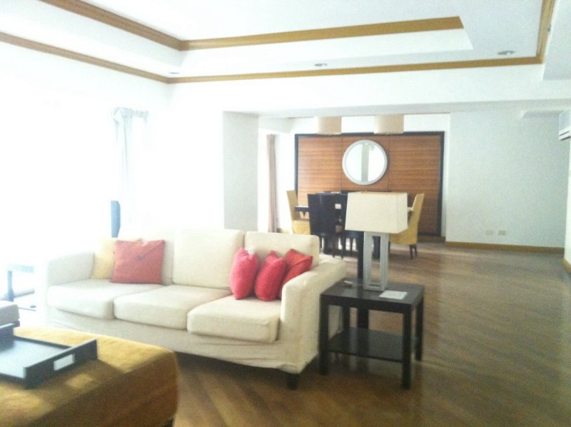 2BR unit for Sale along Salcedo Village