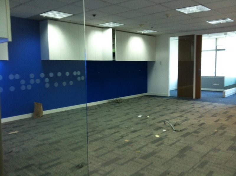 79.23Sq.m. Office Space for Lease along Ayala