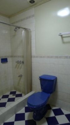Bathroom 1.JPG