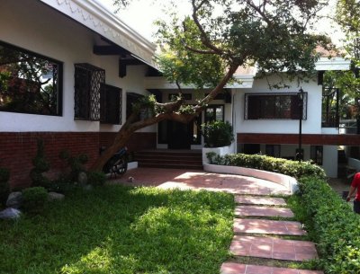 North Greenhills house for sale