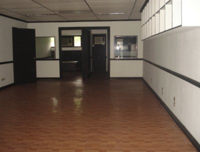 151 Sq.m. Office Space in Legaspi Vill
