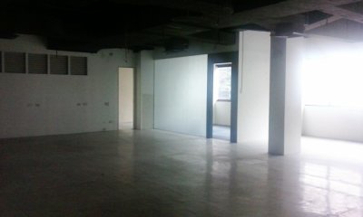 386sq.m. Office Space in Legaspi Village