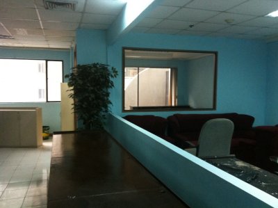 127Sq.m. Office SPace for Lease in Legaspi Village--Tenanted--