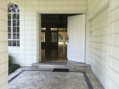 House for Lease in Forbes 