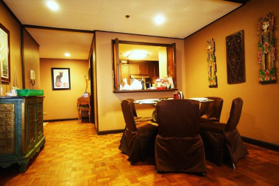 2BR for Sale in Legaspi Village
