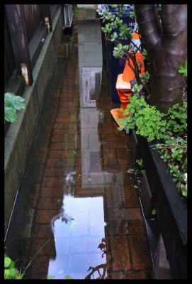 Pasillo de la casa inundado