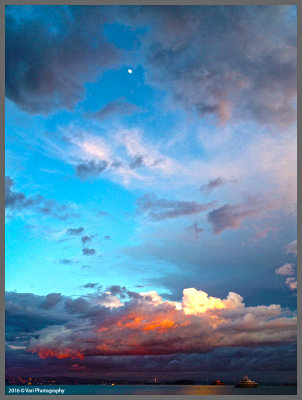 Atardecer con Luna