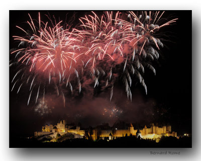 Feux d'artifices sur Carcassonne-Fireworks over Carcassonne, France
