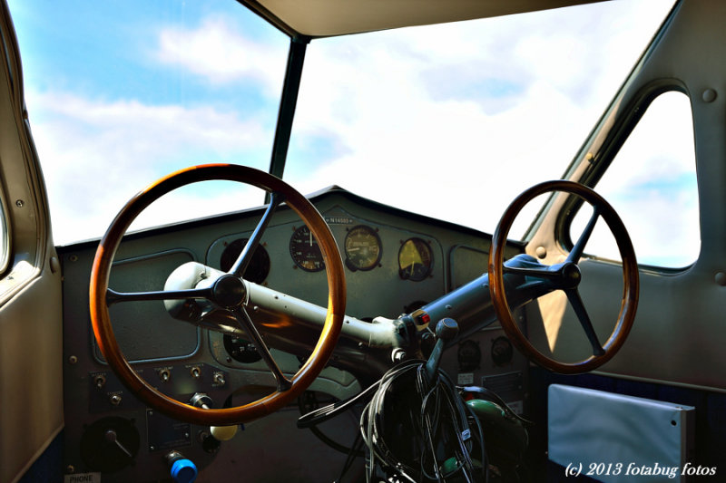 Cockpit - 1935 Stinson SR 5-E