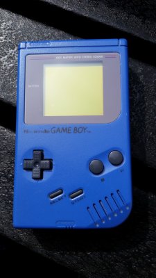 Original Gameboy - cool blue