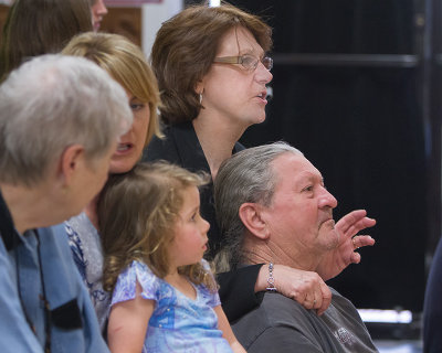 5604-Spectators.jpg