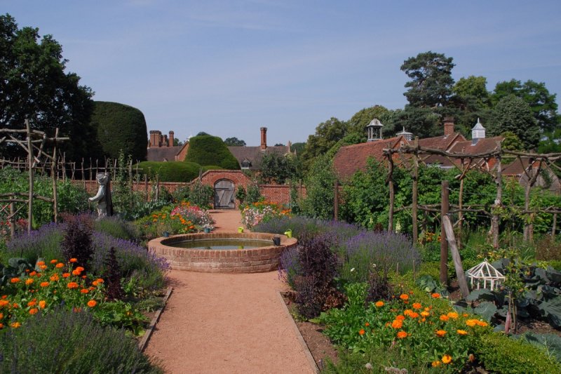 Walled garden II