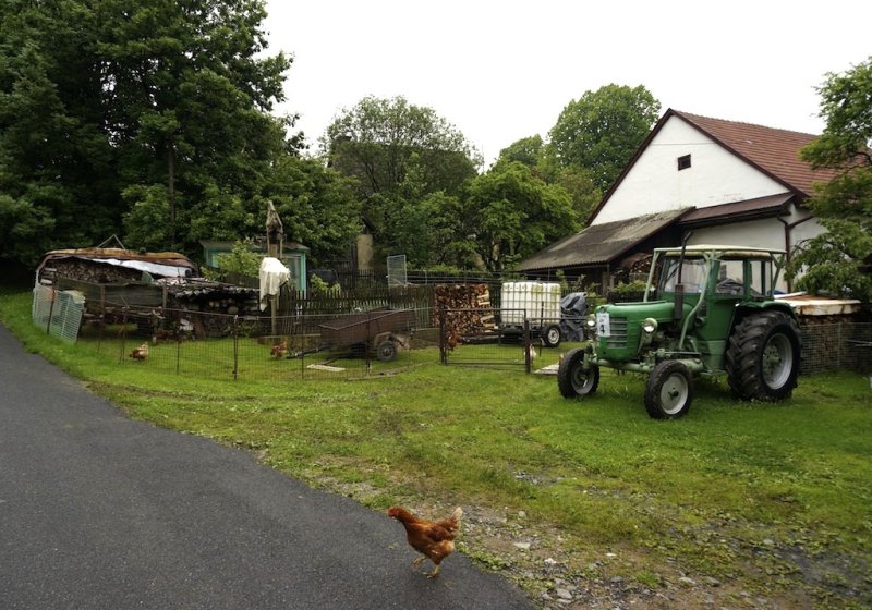 we cant find exact locations, but heres another garden which was probably once family land...