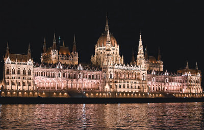 The magnificent parliament building by night 